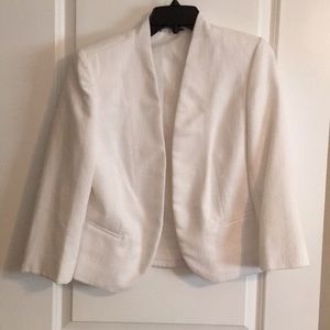 Investments white crop sleeve blazer